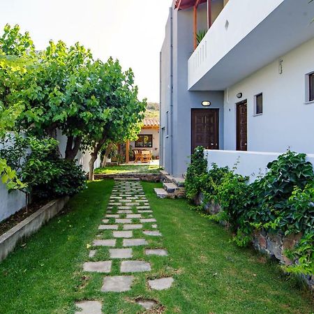 Irida Guesthouse By The Pool Plakias Esterno foto