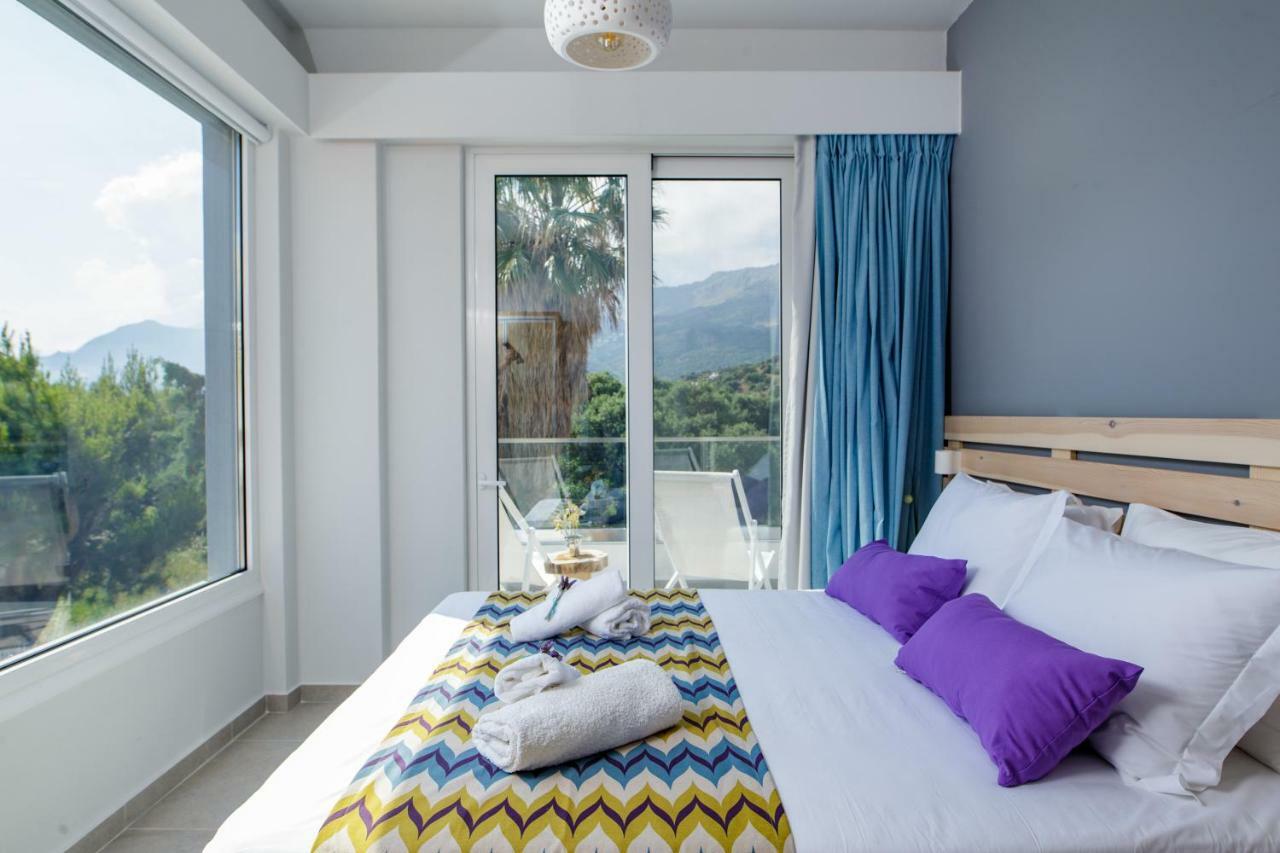 Irida Guesthouse By The Pool Plakias Esterno foto