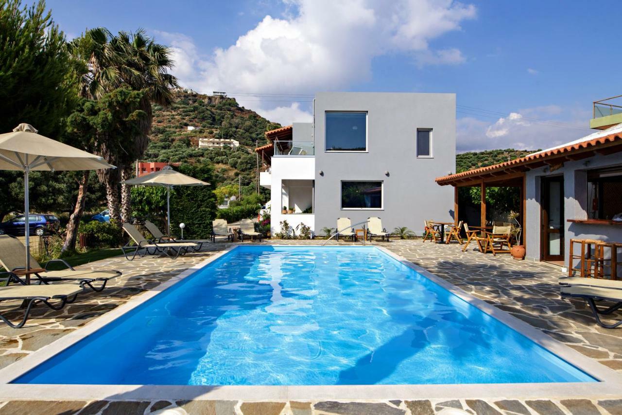 Irida Guesthouse By The Pool Plakias Esterno foto